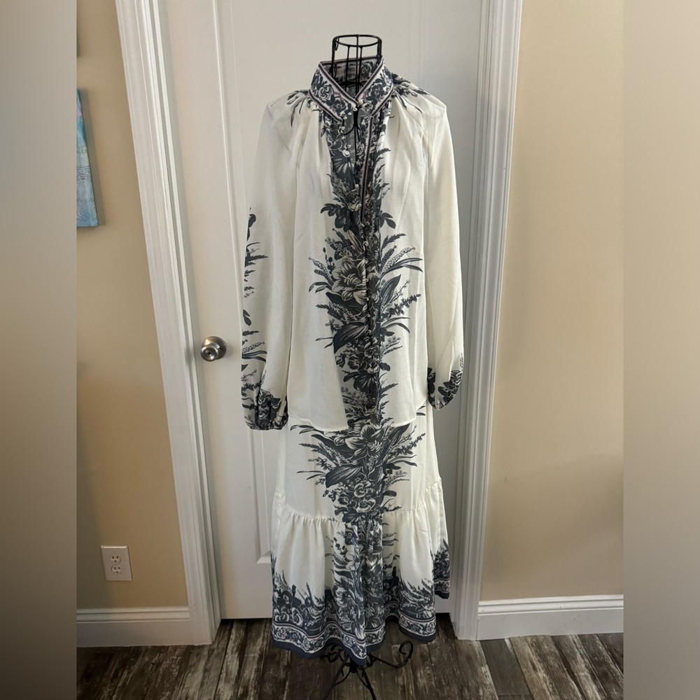 Designer Inspired Skirt set, New w/o Tags
